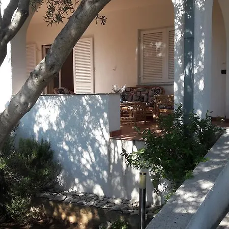 Apartment G&p *